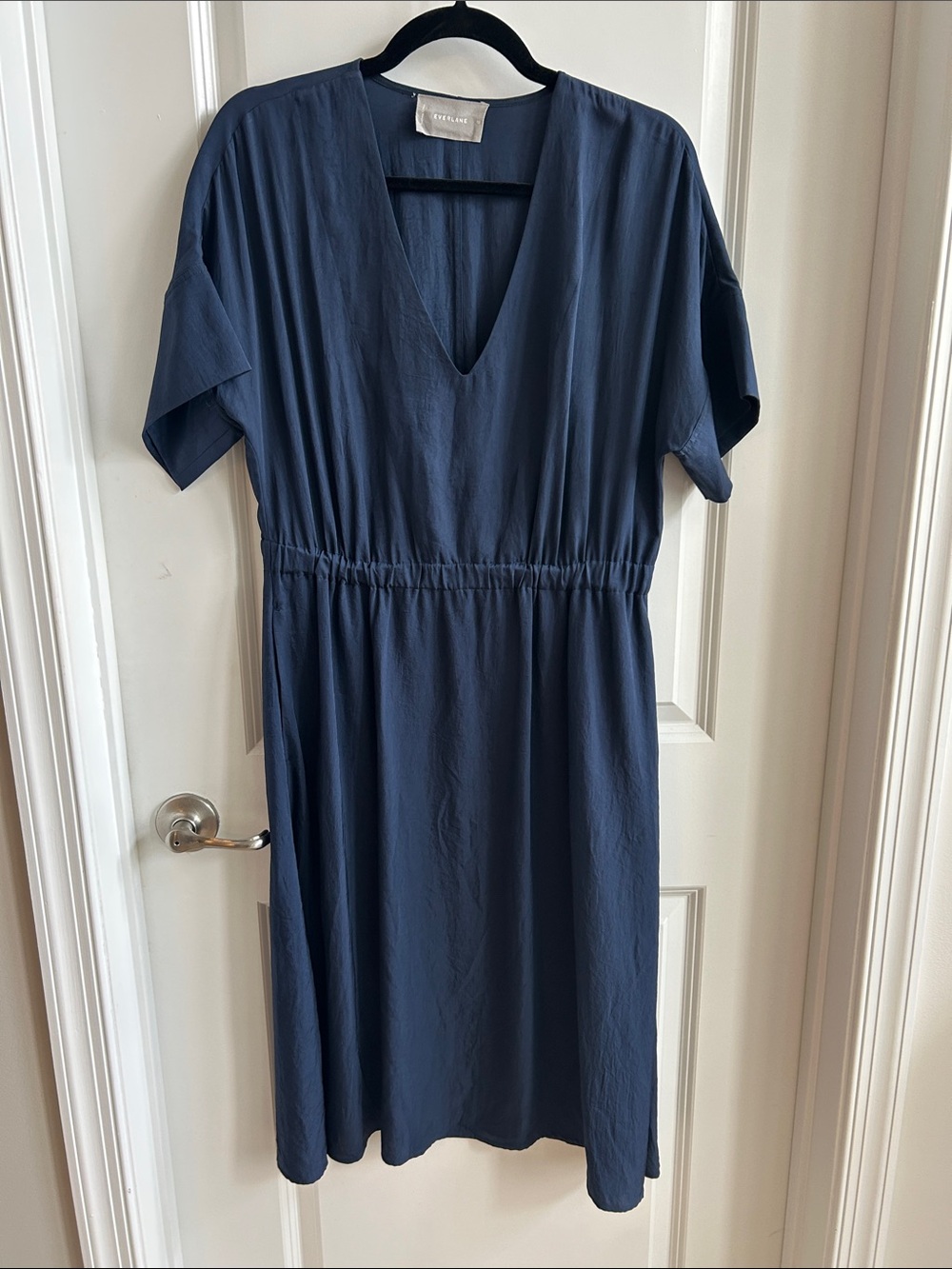 Everlane Japanese GoWeave Navy V-Neck Midi Dress with Elastic Waist